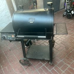 Oklahoma Joe's Pellet Grill & Smoker