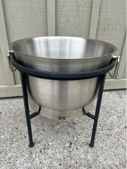 Stainless Steel,  Ice/ Drink Bucket/ Planter
