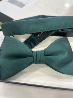 Dark Green Silk Bow tie 