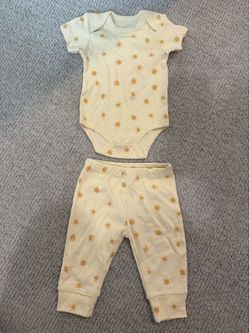 Girls 3 to 6 months shirt and pants
