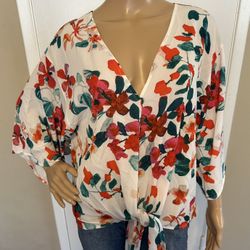 Women’s Floral Blouse