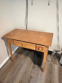 FREE Wooden Desk
