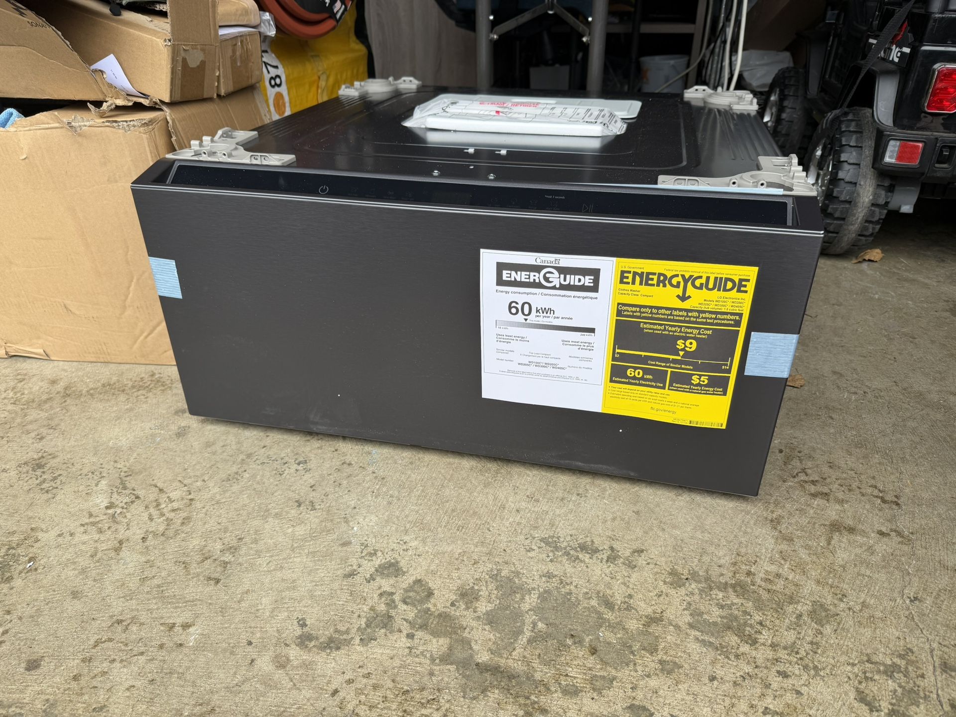 LG Signature 1.0 cu. ft. 29" SideKick Pedestal Washer 