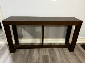Ashley Furniture Sofa Table / Entry Table