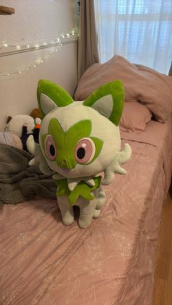 Pokémon plushi