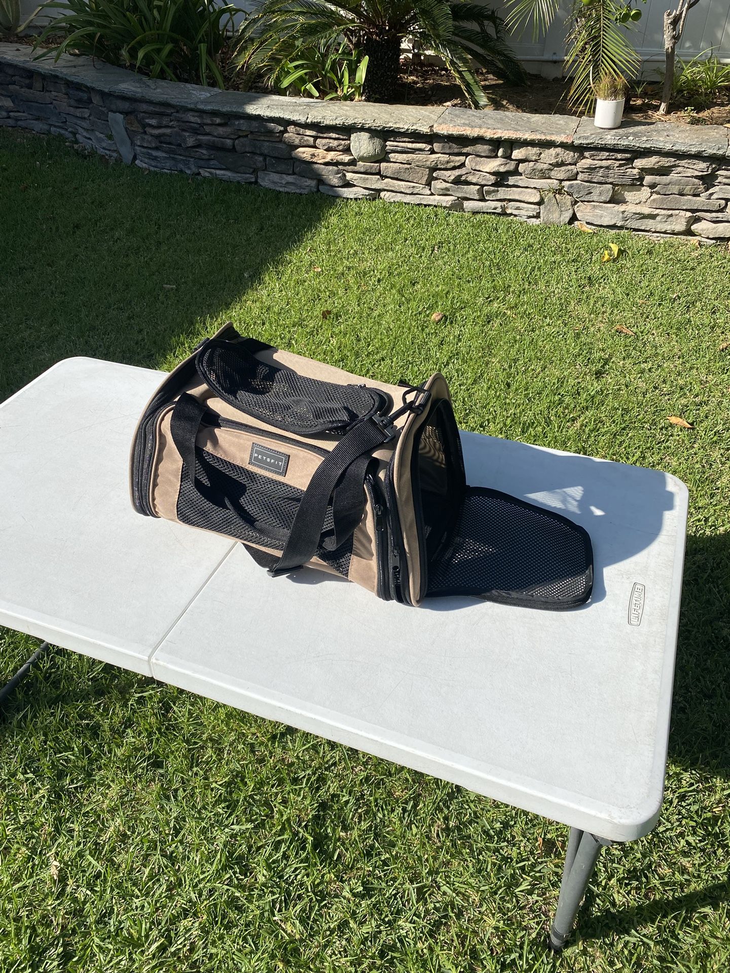 Like New PETSFIT Small Pet Carrier