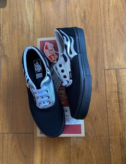 New Boys Girls Vans Sz 6 Shoes Flames