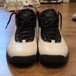 Air Jordan Retro 10 "Chicago" Sz 10.5 