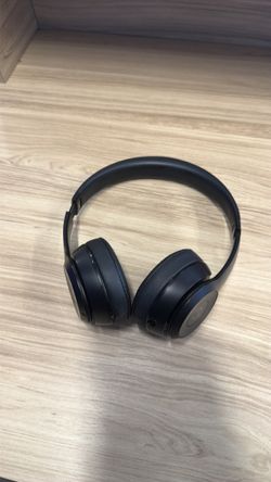 Beats Solo 3 Wireless Headphones