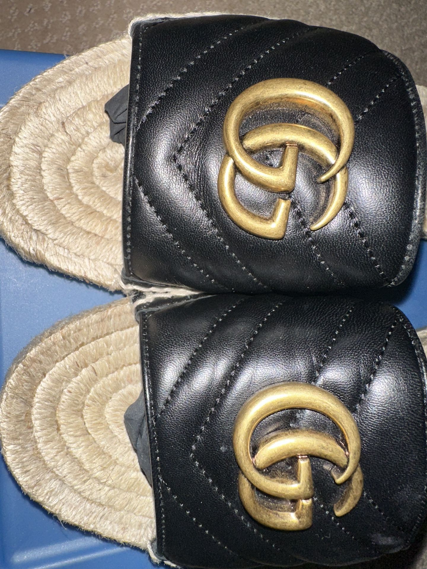 Authentic Gucci GG Marmont Espadrille Slide Sandals in black leather with gold hardware