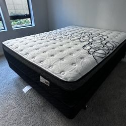 ♦️queen Size Pillow Top Mattress 12" Thick ♦️