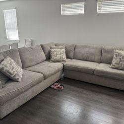 Sectional Couch.NEED GONE ASAP