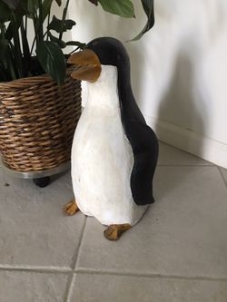 Wood Penguin decorative
