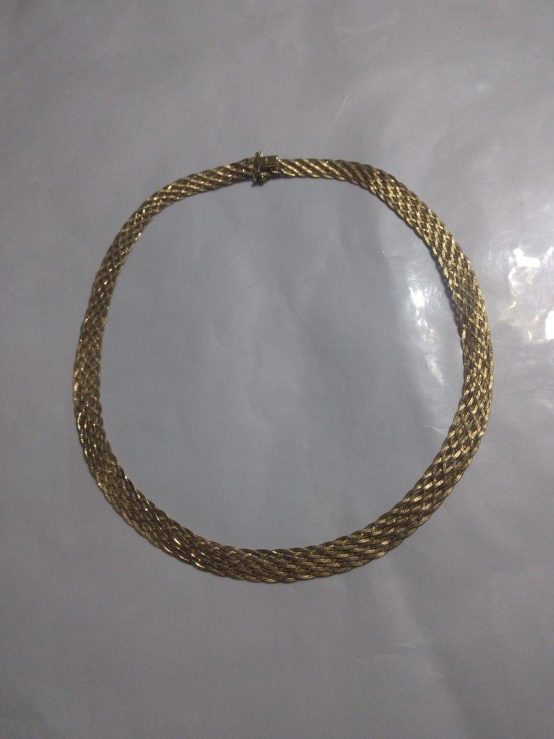 18K Gold Chain Lent 18 1/2 By 3/8 Used