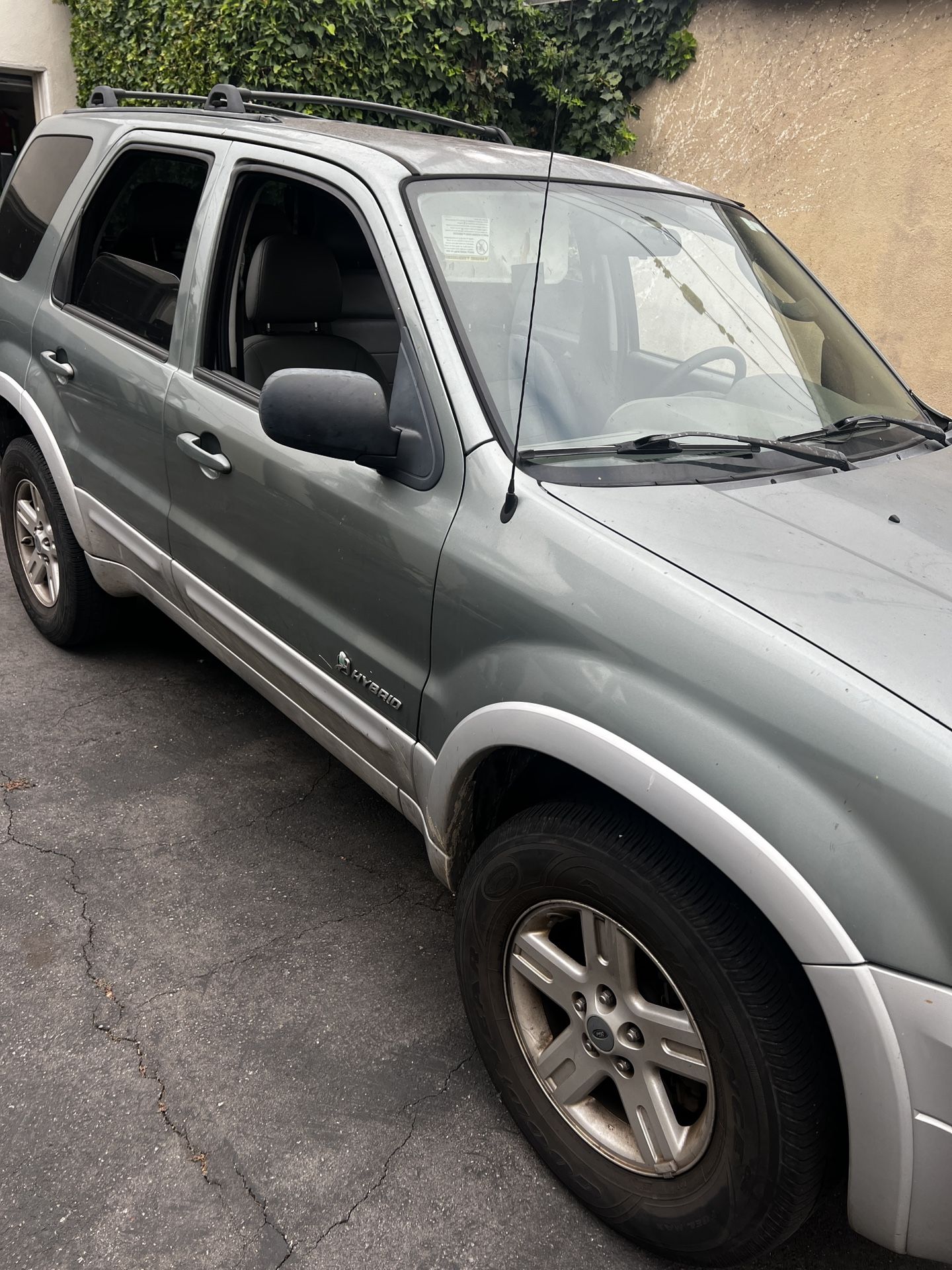 2005 Ford Escape Hybrid