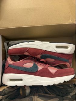 WOMENS NIKE AIR MAX