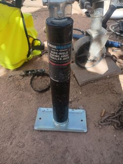 I have a 2000 lb capacity pipe weld swing away trailer jack or an A-frame trailer jack they're both $30 each