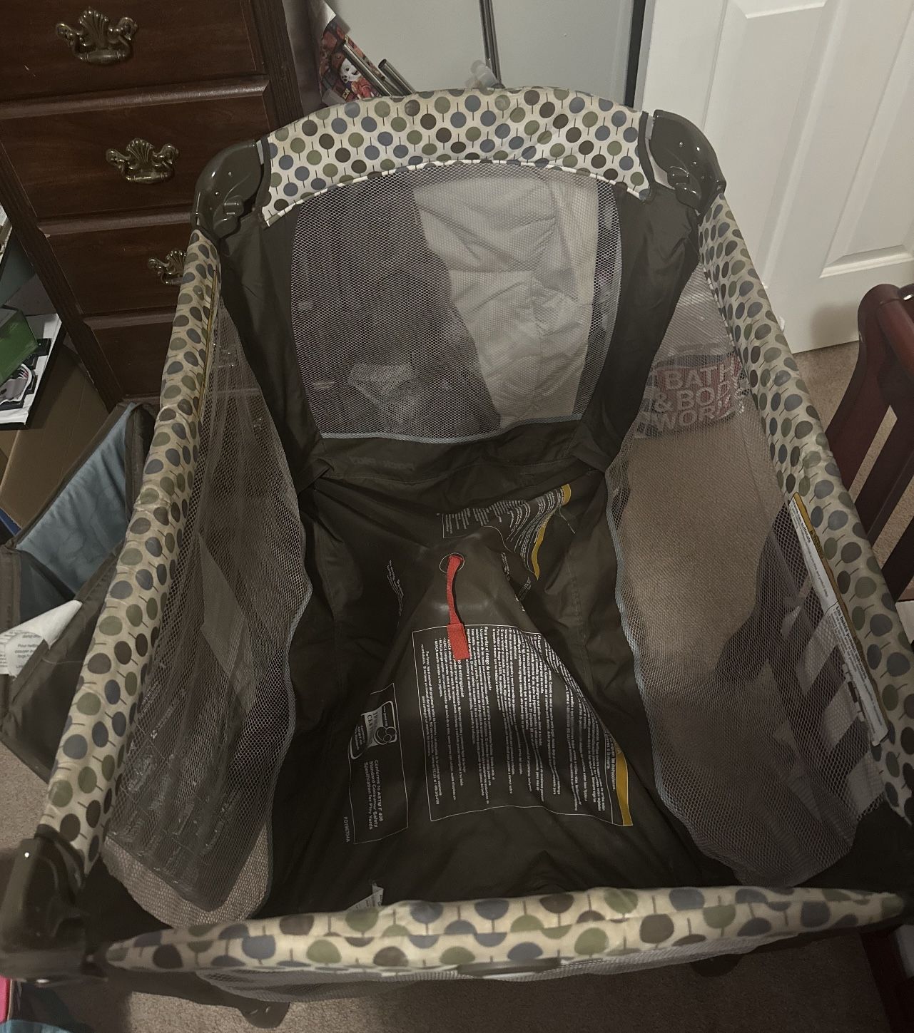 Graco Travel Playpen With Bassinet