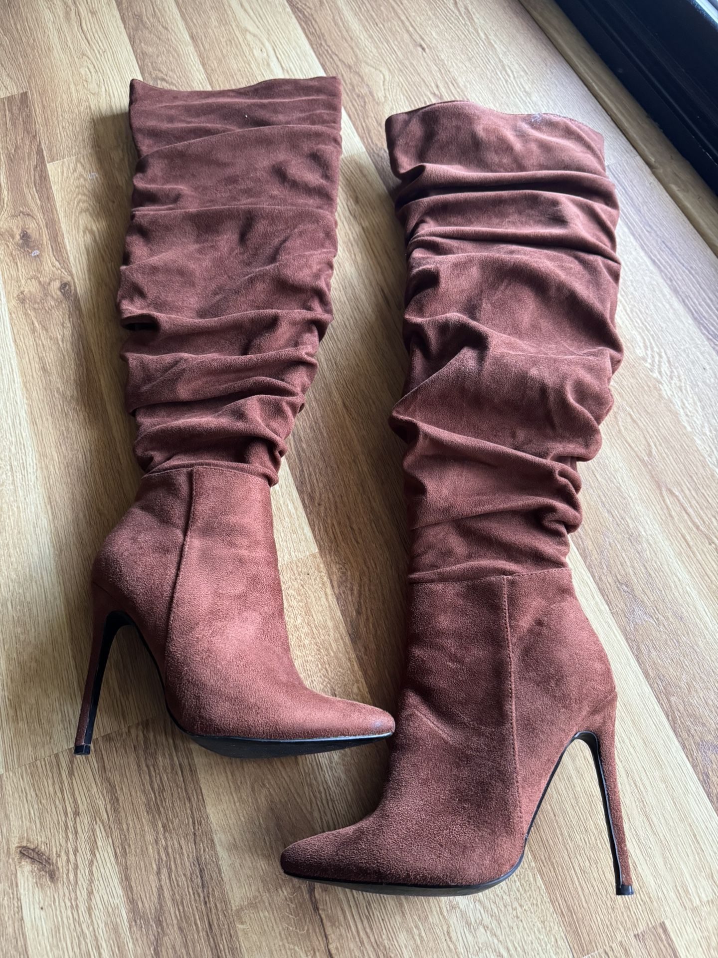 Suede Thigh, High Boots!