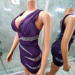 Sexy dark purple fitted dress (size small)