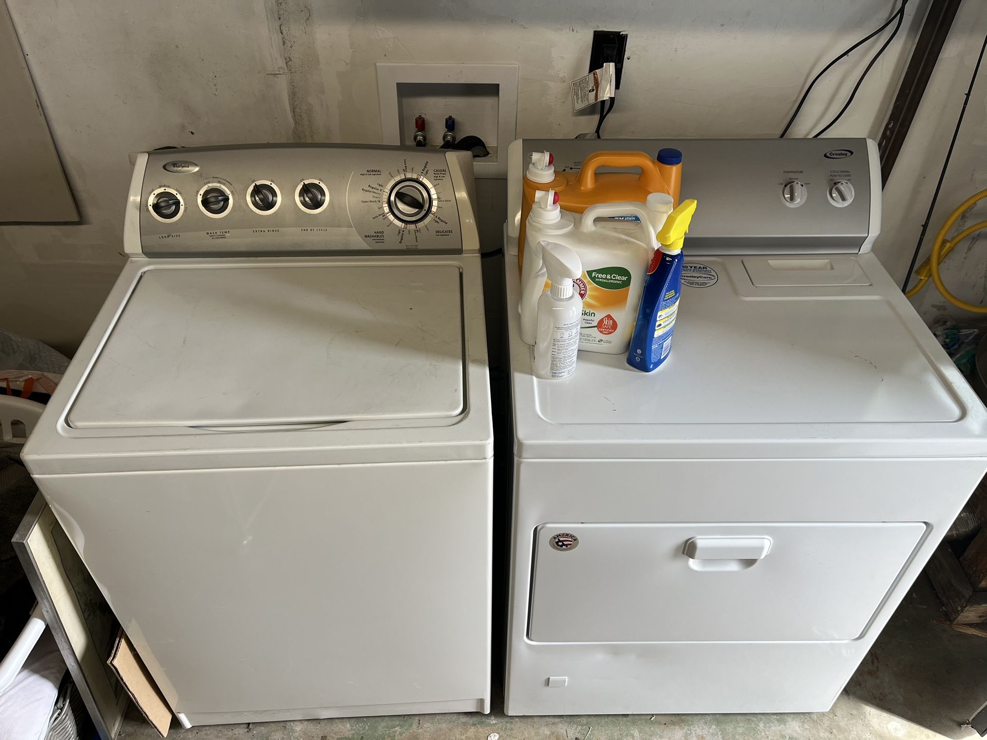 Working Washing Machines & Dryer Combo