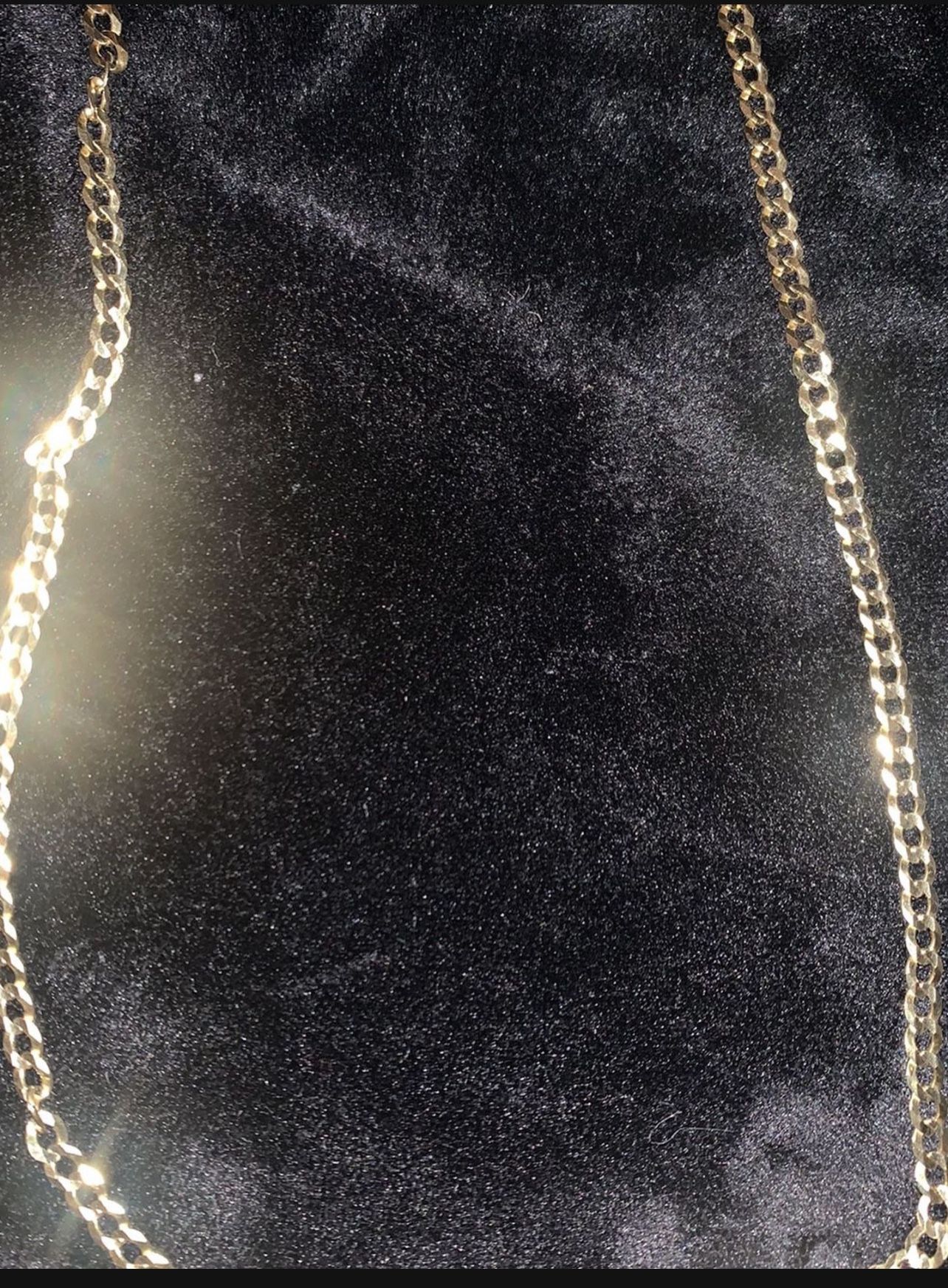 14k Solid gold chain  22” 5.5mm