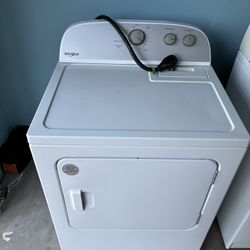 Whirl Pool Washer And Dryer Set