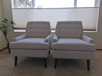 Accent chairs
