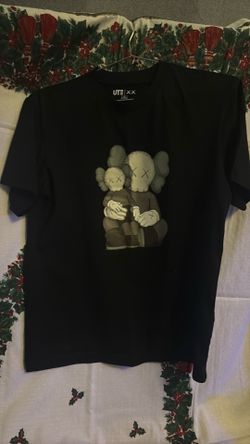 UNIQLO x KAWS "Companion" Graphic T-Shirt - Size XS (Like New)