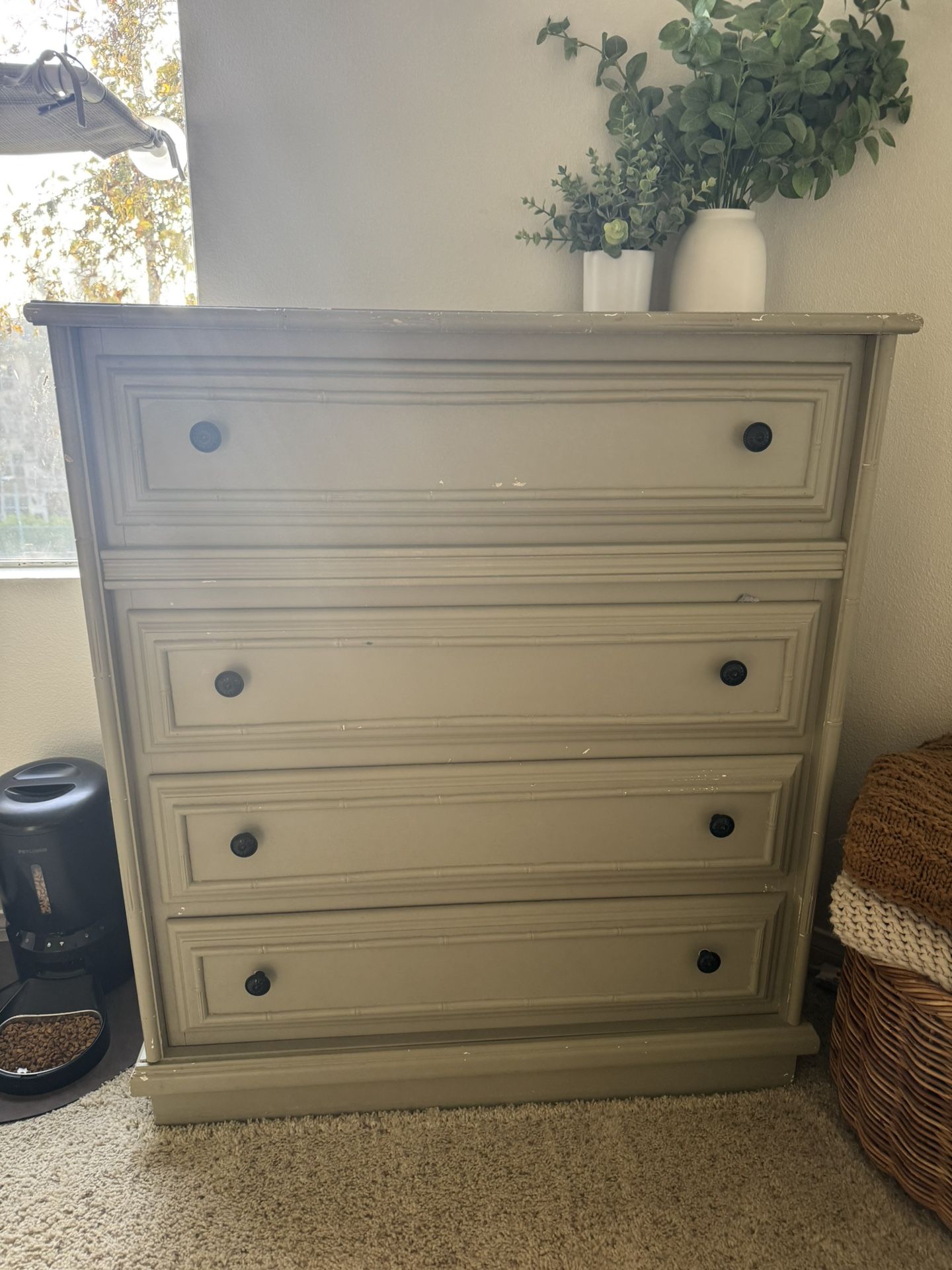 4 Drawer Vintage Dresser
