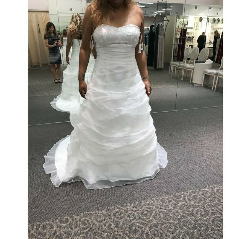 Wedding Dress David's Bridal Organza Draped
