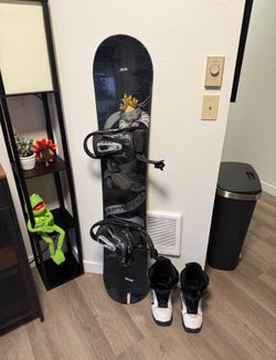 Snowboard & Boots