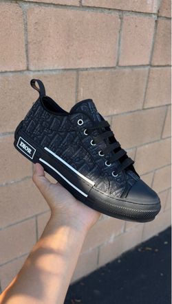 black dior converse  ( READ DESCRIPTION )