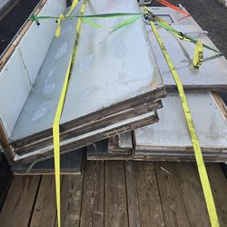 Walk in. Freezer/cooler wall panels