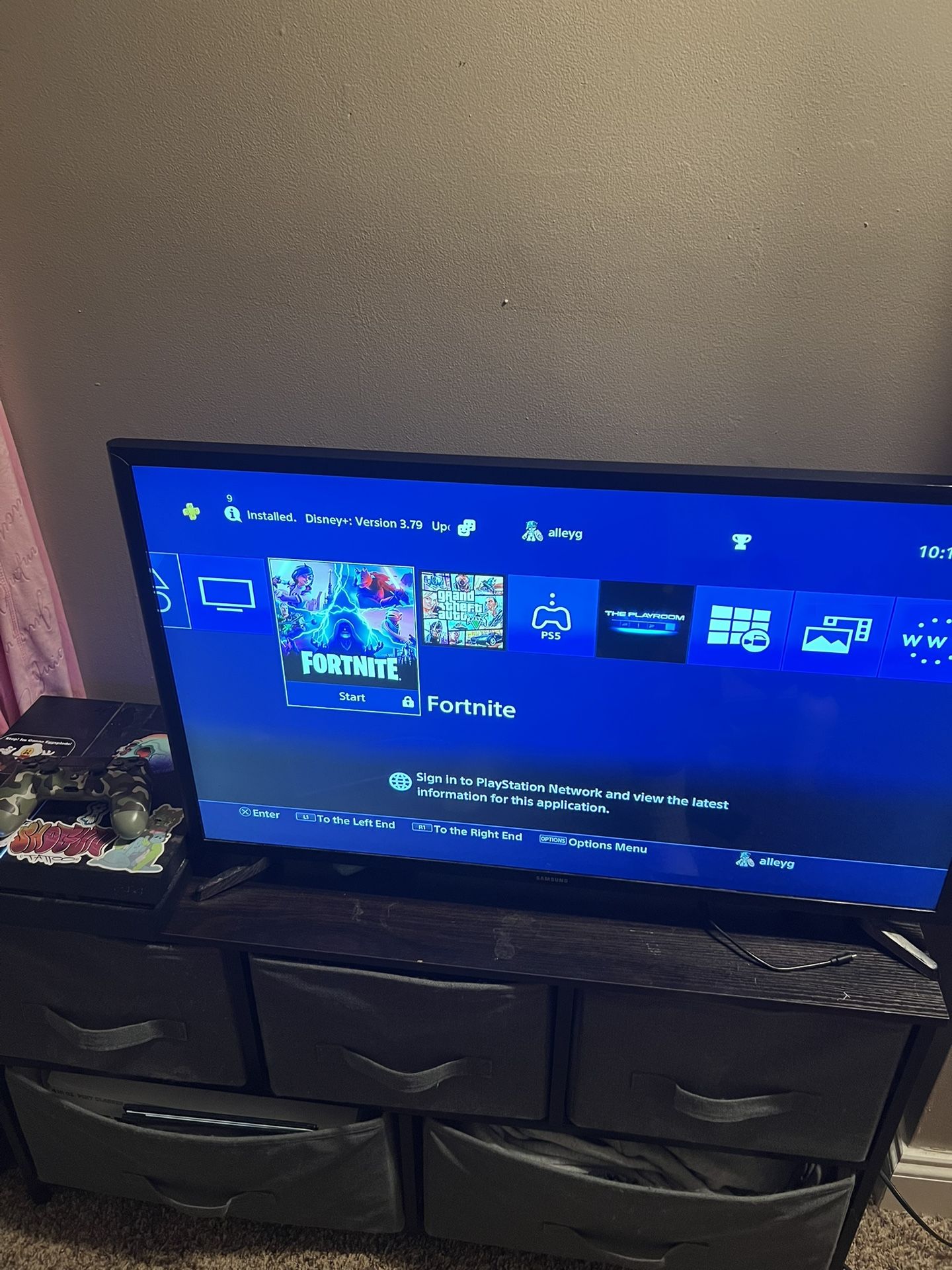Tv& Ps4 combo