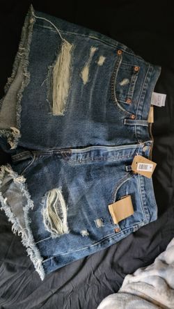 Levi's Ripped Shorts Size 31