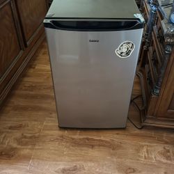 Mini Refrigerador