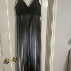 Very Beautiful Dress  - Size M