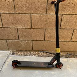 Mongoose Stance Scooter