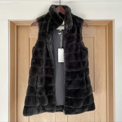 New Vest Women Small 