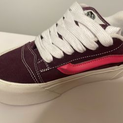 Vans Knu Stack Shoe size 6 Women