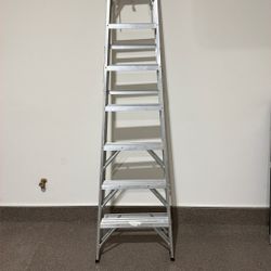 8 Ft Aluminum Step Ladder 