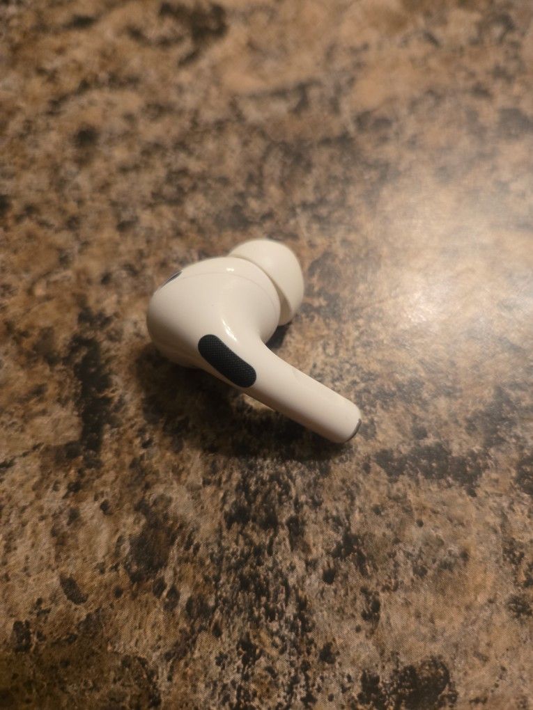 APPLE AIRPOD 2ND GEN EAR BUD RIGHT SIDE