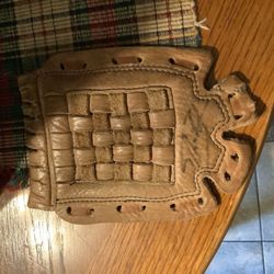 Unknown Autograph On Web Of Vintage Baseball Glove  No Idea Who It Is  Part Of A Storage Locker Clean out