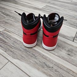 Jordan 1 Bred 