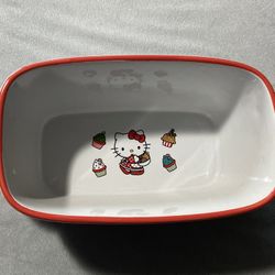 Hello Kitty Holiday Baking Dish