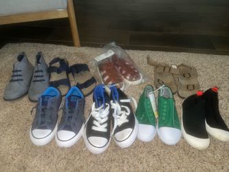8 pairs of boys shoes size 12