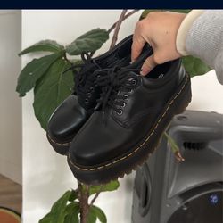 Doc Marten’s 8053 Leather Platform Shoes 