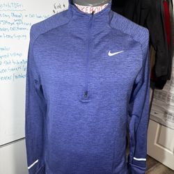 Nike Men's Sphere Element Therma Dri-Fit Long Sleeve Half Zip Large Blue Running