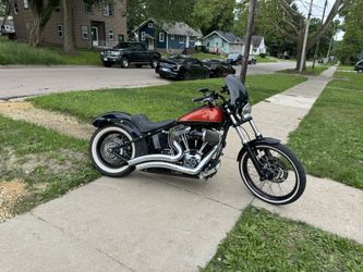 2011 Harley Blackline Custom